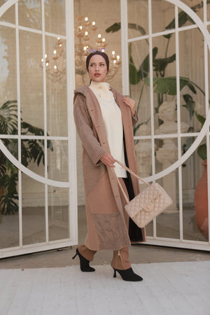 Triko Detaylı Kapüşonlu Kap