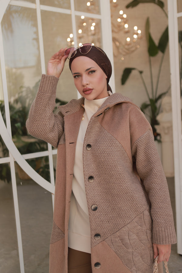 Triko Detaylı Kapüşonlu Kap