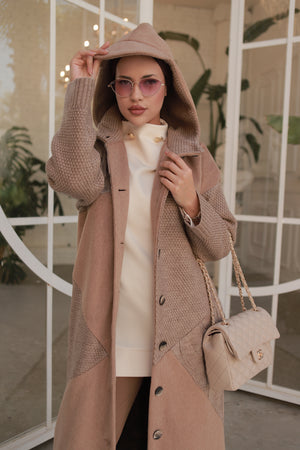 Triko Detaylı Kapüşonlu Kap