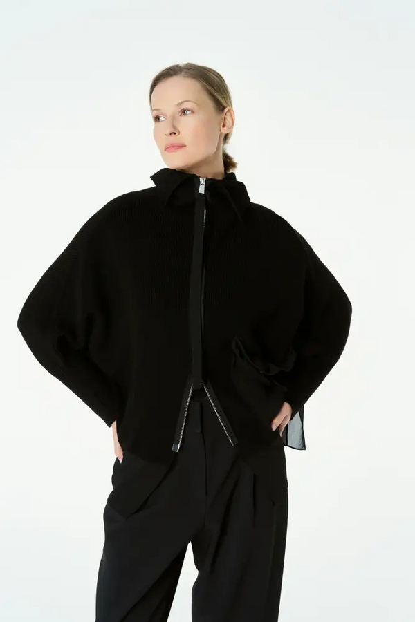 BELLATRİK HIRKA