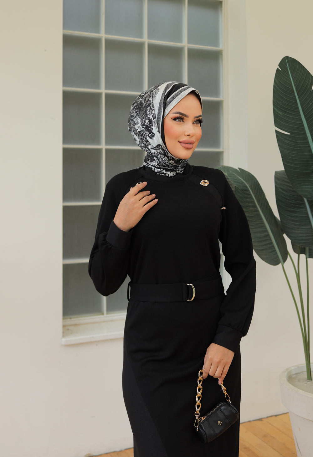 DÜĞME DETAYLI  ELBİSE