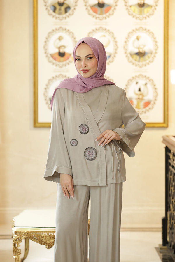 EMMY CEKET