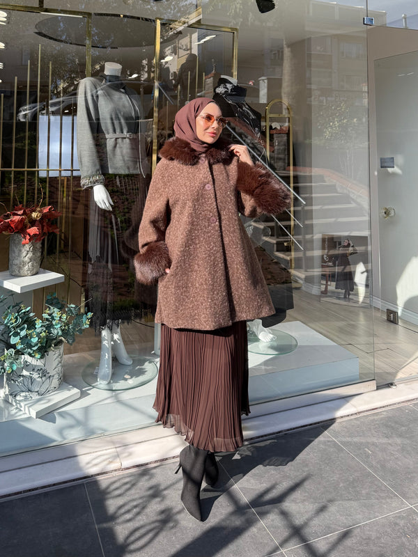 KÜRK DETAYLI İTHAL CEKET