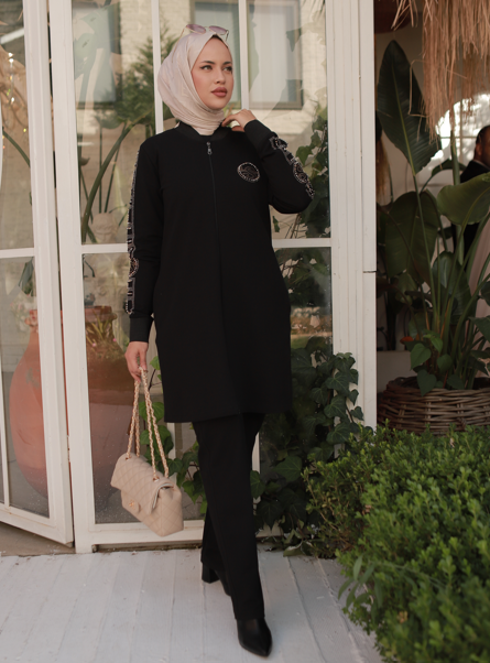 KOLLARI TAŞ DETAYLI TAKIM