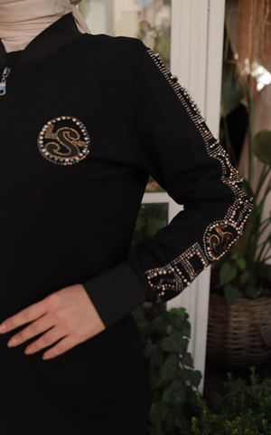 KOLLARI TAŞ DETAYLI TAKIM