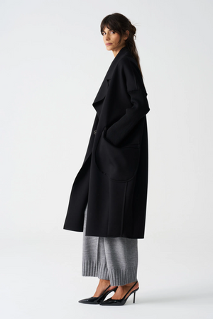 YLVA CAPE